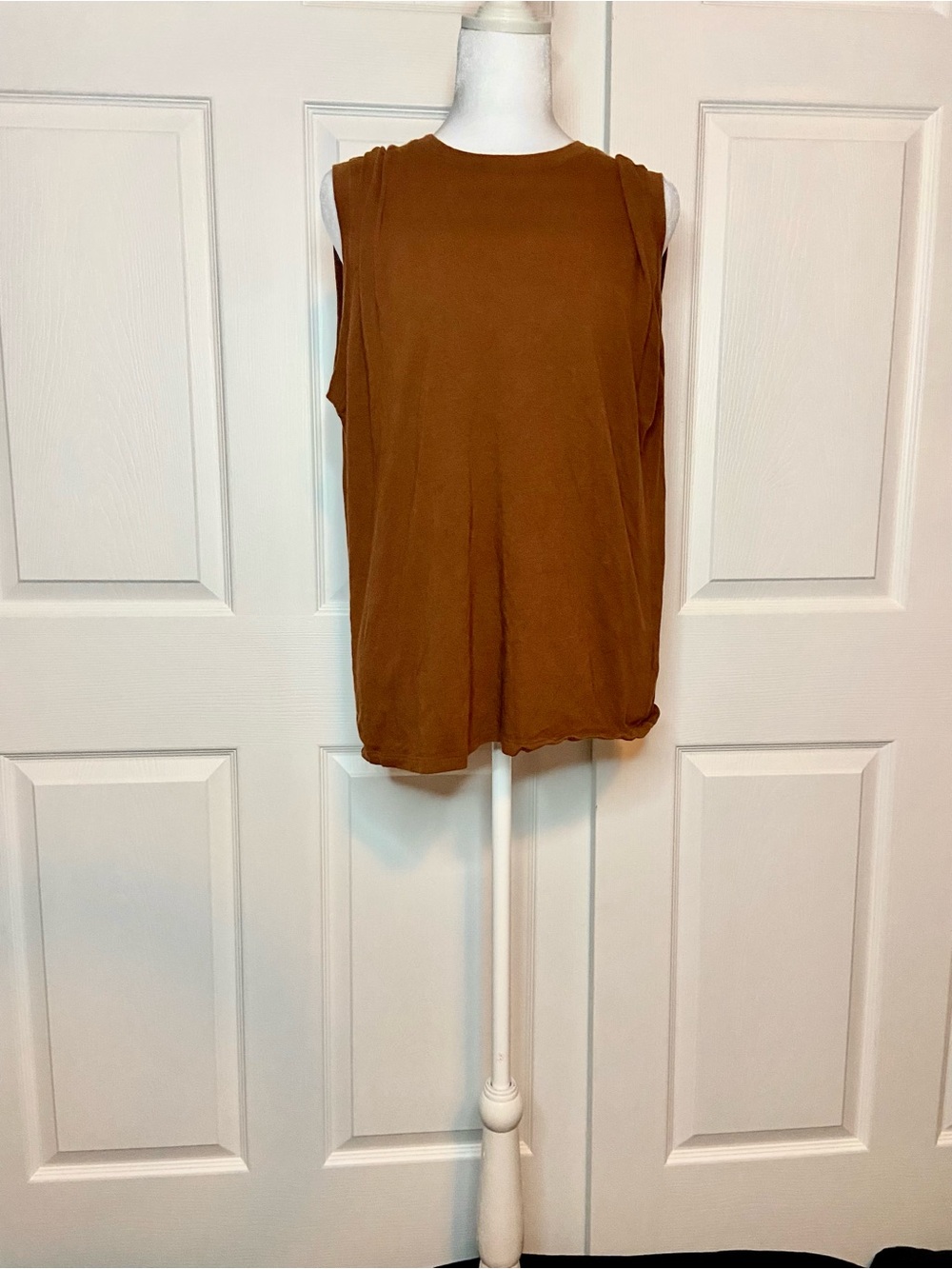 Old Navy Active Muscle Tank